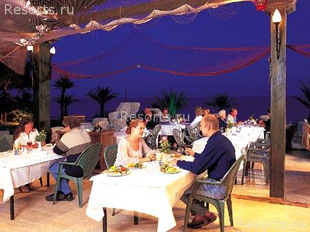 Pirates Beach Club 18